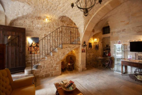 Case-grotte degli Avi, esperienza abitativa in grotta